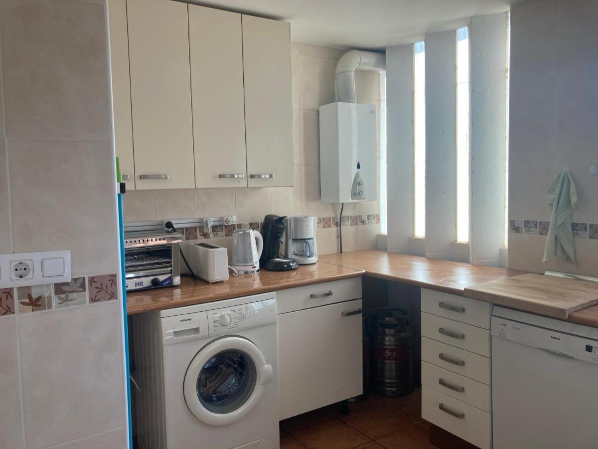 Chalet Adosado En Urbanizacion Con Precioso Jardin เดเนีย ภายนอก รูปภาพ